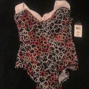 Catalina 1 pc Suddenly Slim 2X swimsuit